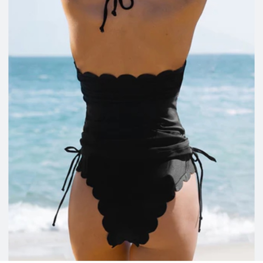 Beach Sissi Tankini Swimsuit Women’s X-LARGE Black 2- piece scalloped bottoms